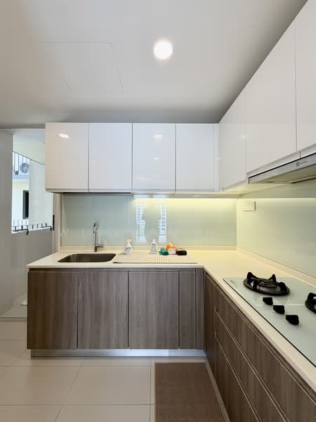 The Amore, 57 Edgedale Plains, 4 Bedrooms, 1,227 sqft, Executive Condominium For Rent, by William Hui, 500132158 - Kitchen - PropertyGuru.com.sg