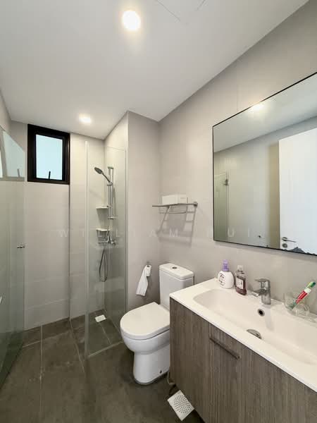 The Amore, 57 Edgedale Plains, 4 Bedrooms, 1,227 sqft, Executive Condominium For Rent, by William Hui, 500132158 - Bathroom - PropertyGuru.com.sg
