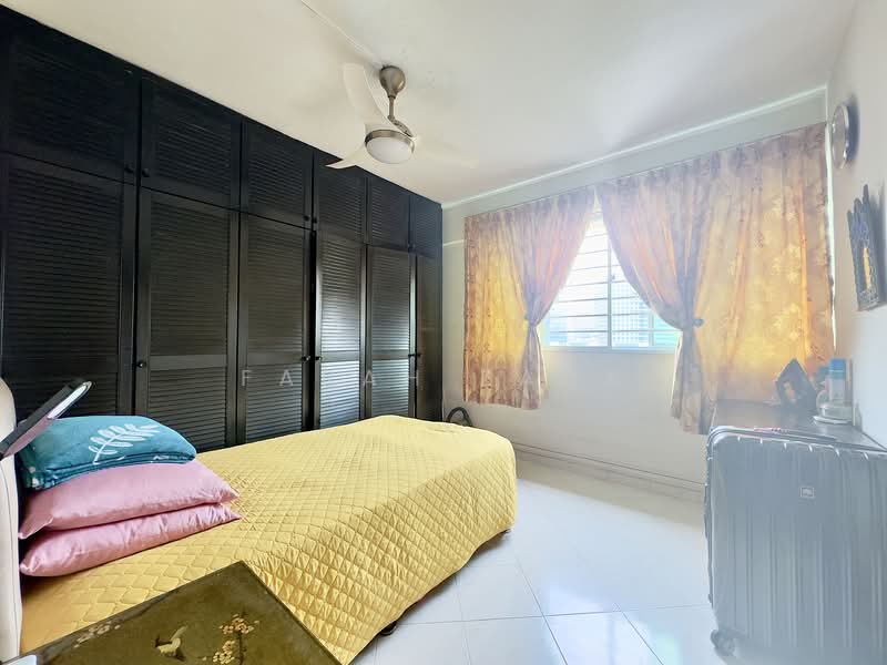 14 Ghim Moh Road, 14 Ghim Moh Road, 3 Bedrooms, 1,281 sqft, HDB Flat For Sale, by Farah Zack, 500132161 - Bedroom - PropertyGuru.com.sg