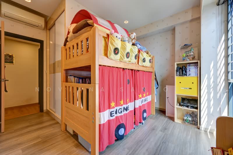 Regentville, 8 Hougang Street 92, 3 Bedrooms, 1,744 sqft, Condominium For Sale, by Noviana Santoso, 500132170 - Bedroom - PropertyGuru.com.sg