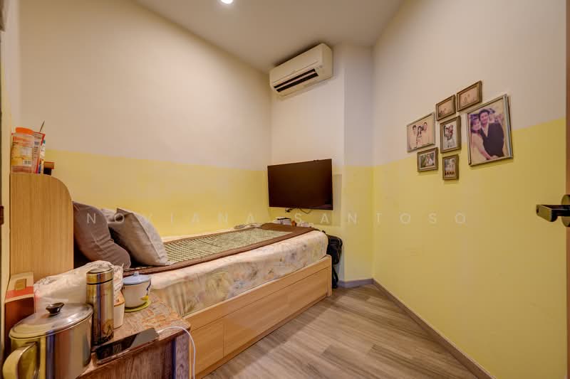 Regentville, 8 Hougang Street 92, 3 Bedrooms, 1,744 sqft, Condominium For Sale, by Noviana Santoso, 500132170 - Bedroom - PropertyGuru.com.sg
