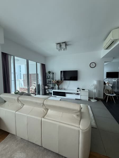 The Minton, 10C Hougang Street 11, 1 Bedroom, 624 sqft, Condominium For Sale, by Gao Chong, 500132172 - Living Room - PropertyGuru.com.sg