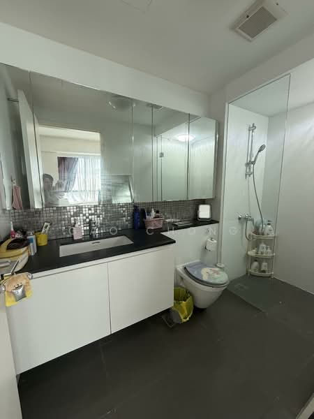 The Minton, 10C Hougang Street 11, 1 Bedroom, 624 sqft, Condominium For Sale, by Gao Chong, 500132172 - Bathroom - PropertyGuru.com.sg