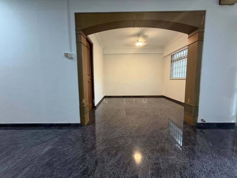 764 Choa Chu Kang North 5, 764 Choa Chu Kang North 5, 4 Bedrooms, 1,550 sqft, HDB Flat For Sale, by Ken Lim, 500132180 - Ground Flr  can be converted Bedrm/study - PropertyGuru.com.sg
