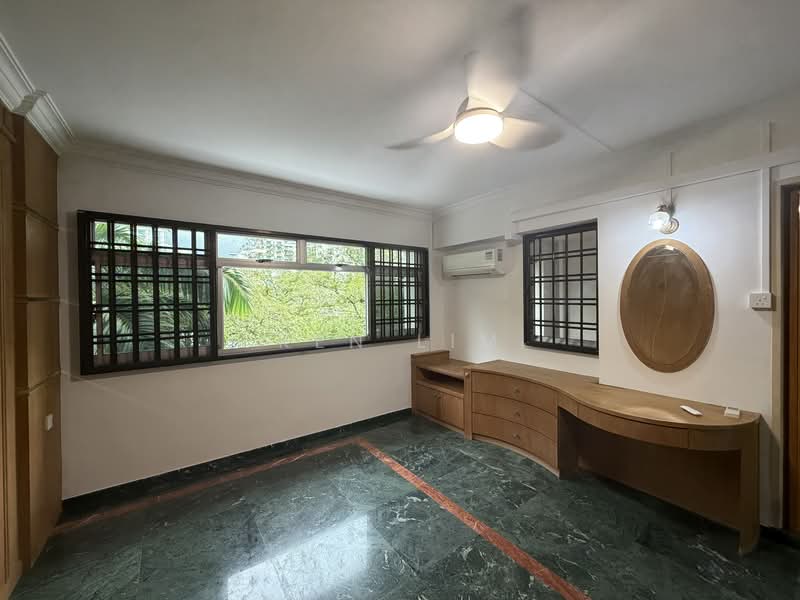 764 Choa Chu Kang North 5, 764 Choa Chu Kang North 5, 4 Bedrooms, 1,550 sqft, HDB Flat For Sale, by Ken Lim, 500132180 - Master room with park view  - PropertyGuru.com.sg