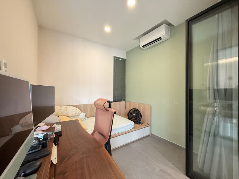 Summerhill, 52 Hume Avenue, 3 Bedrooms, 947 sqft, Condominium For Sale, by Jonathan Yeo, 500132183 - Common Bedroom 1 - PropertyGuru.com.sg