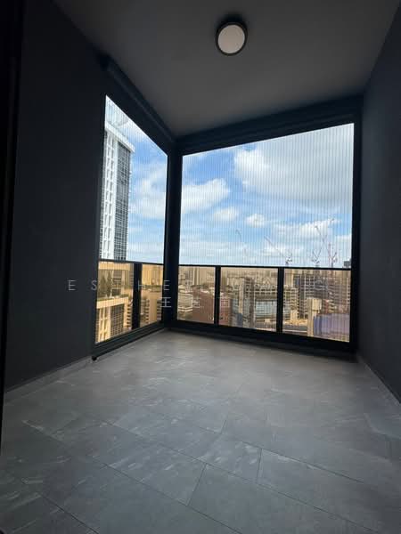 Sky Everton, 50 Everton Road, 3 Bedrooms, 915 sqft, Condominium For Rent, by Esther Wang 王芝茵, 500132193 - Balcony - PropertyGuru.com.sg