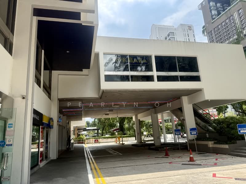 Far East Shopping Centre, 545 Orchard Road, 280 sqft, Shop / Shophouse For Sale, by Pearlyn Oh, 500132194 - Exterior - CommercialGuru.com.sg