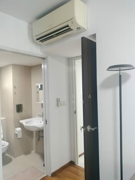 Pinnacle @ Duxton, 1D Cantonment Road, 3 Bedrooms, 1,001 sqft, HDB Flat For Rent, by Melissa Leong, 500132195 - Bathroom - PropertyGuru.com.sg