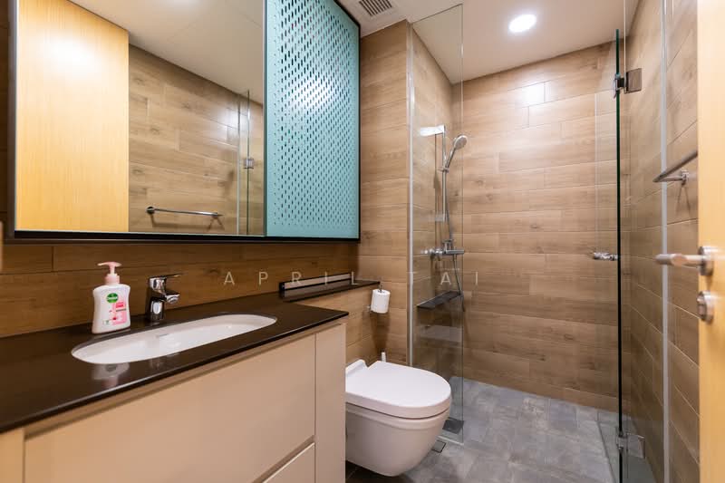 The Tre Ver, 62 Potong Pasir Avenue 1, 2 Bedrooms, 700 sqft, Condominium For Sale, by April Tai, 500132198 - Bathroom - PropertyGuru.com.sg