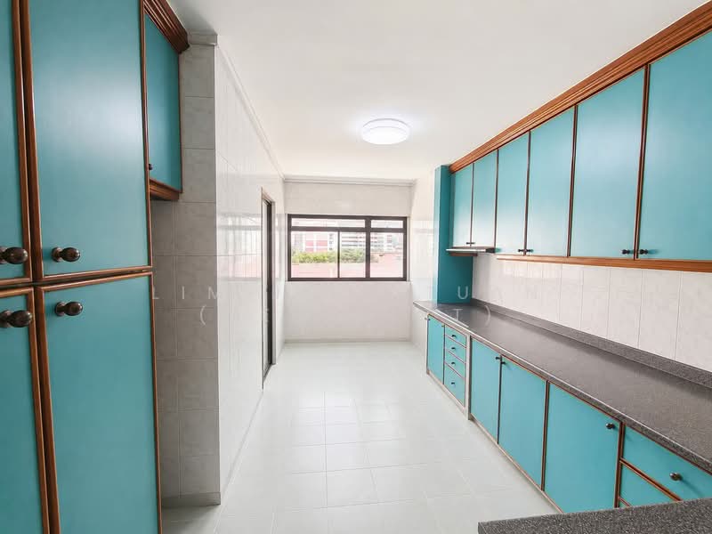 108 Potong Pasir Avenue 1, 108 Potong Pasir Avenue 1, 2 Bedrooms, 796 sqft, HDB Flat For Sale, by Lim Jing Tuan (Benedict), 500132204 - Kitchen - PropertyGuru.com.sg
