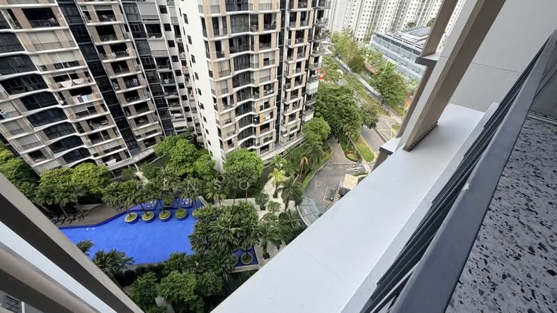 River Isles, Punggol Central, 3 Bedrooms, 1,173 sqft, Condominium For Sale, by Henson Pang, 500132208 - Face pool very windy  - PropertyGuru.com.sg
