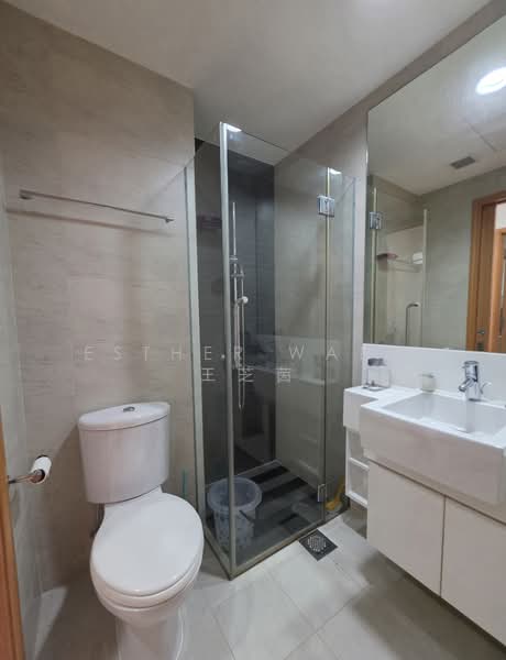 Park Infinia at Wee Nam, 6A Lincoln Road, 2 Bedrooms, 893 sqft, Condominium For Rent, by Esther Wang 王芝茵, 500132209 - Bathroom - PropertyGuru.com.sg
