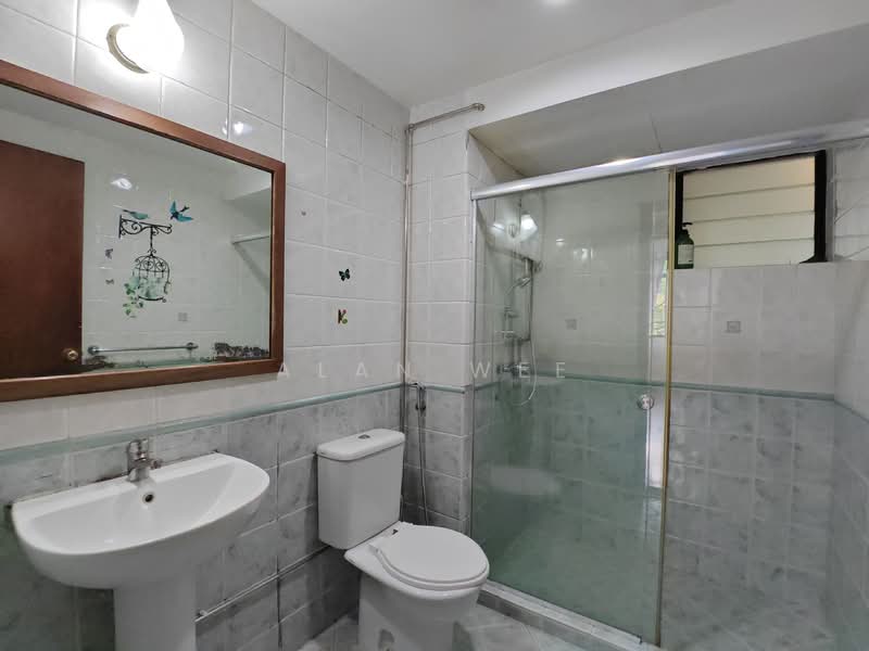 Chestervale, 31 Bangkit Road, 3 Bedrooms, 1,432 sqft, Condominium For Sale, by Alan Wee, 500132233 - Bathroom - PropertyGuru.com.sg
