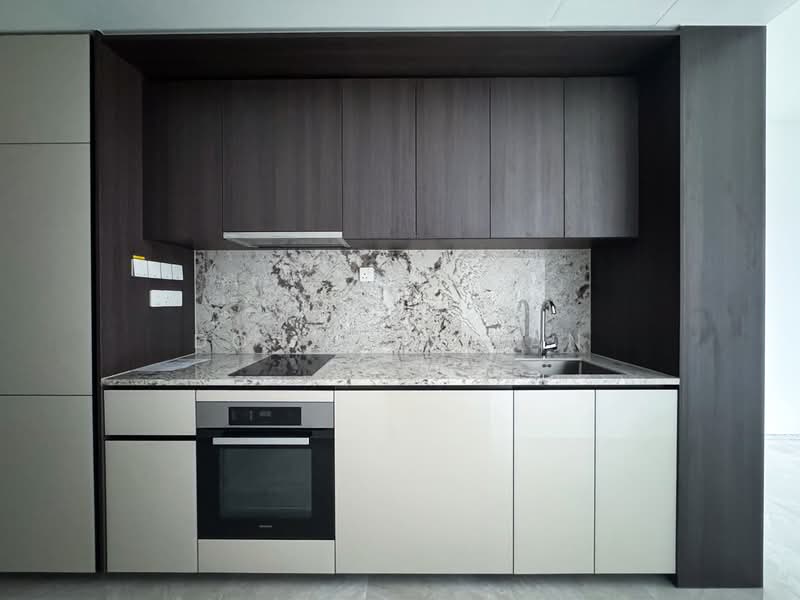 Tembusu Grand, 98 Jalan Tembusu, 1 Bedroom, 527 sqft, Condominium For Sale, by Donavan Tan, 500132236 - Kitchen - PropertyGuru.com.sg