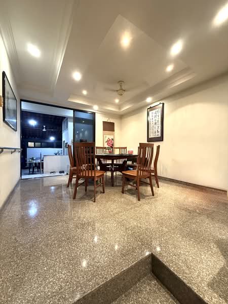 Lorong 6 Geylang, Geylang Lorong 6, 3,272 sqft, Shop / Shophouse For Sale, by Karen Tan, 500132239 - Dining Room - CommercialGuru.com.sg