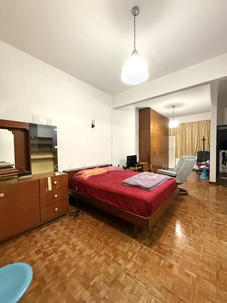 Lorong 6 Geylang, Geylang Lorong 6, 3,272 sqft, Shop / Shophouse For Sale, by Karen Tan, 500132239 - Bedroom - CommercialGuru.com.sg