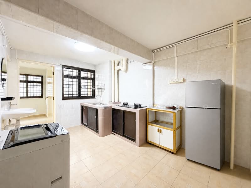 3 Dover Road, 3 Dover Road, 3 Bedrooms, 699 sqft, HDB Flat For Rent, by Edwin Joseph Teo, 500132242 - Kitchen - PropertyGuru.com.sg
