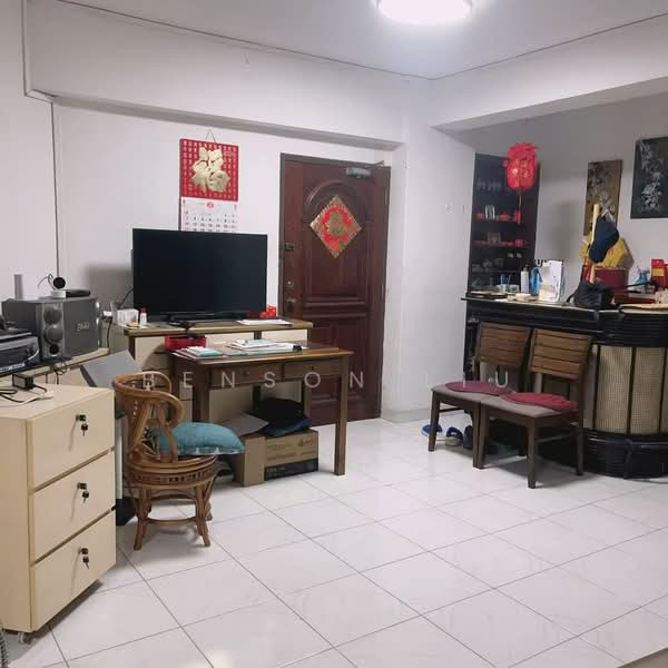 Lakeside Tower, 9H Yuan Ching Road, Room Rental, 180 sqft, Apartment For Rent, by Benson Liu, 500132267 - Living Room - PropertyGuru.com.sg
