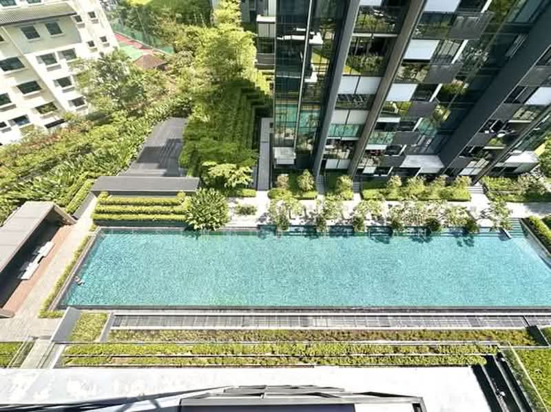 Leedon Green, 34 Leedon Heights, 2 Bedrooms, 700 sqft, Condominium For Sale, by Jes Ng Bee Lan, 500132272 - Pool - PropertyGuru.com.sg