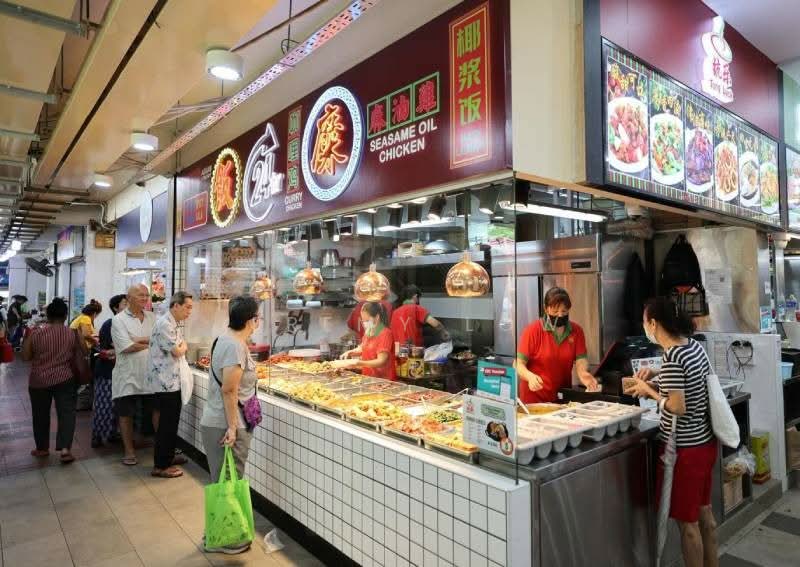 24hr Coffee shop Stall in Serangoon Central, , 180 sqft, Food & Beverage For Rent, by Jeremy Low, 500132279 - CommercialGuru.com.sg