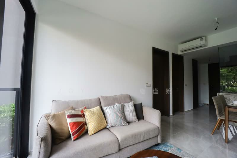 Tembusu Grand, 94 Jalan Tembusu, 2 Bedrooms, 667 sqft, Condominium For Rent, by Joy Shi 施谨婉, 500132295 - Living Room - PropertyGuru.com.sg