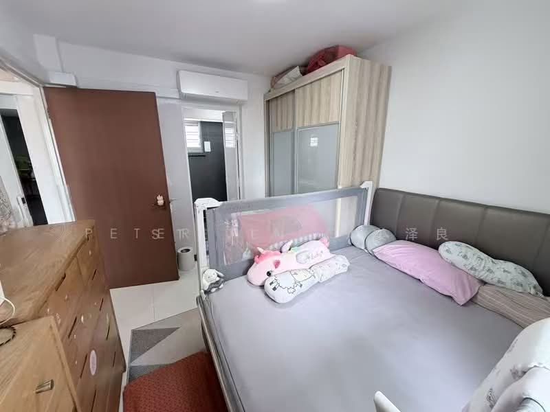 622A Punggol Central, 622A Punggol Central, 2 Bedrooms, 743 sqft, HDB Flat For Rent, by Peter Jiang 姜泽良, 500132296 - Bedroom - PropertyGuru.com.sg