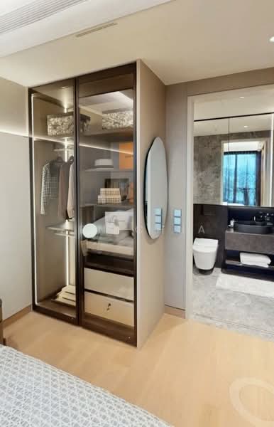 W Residences Marina View - Singapore, 22 Marina View, 2 Bedrooms, 818 sqft, Condominium For Sale, by Zen Chua, 500132301 - Bedroom - PropertyGuru.com.sg