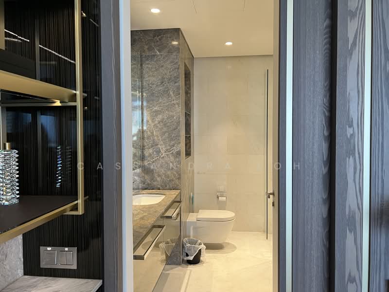 South Beach Residences, 28 South Beach Road, 2 Bedrooms, 1,786 sqft, Condominium For Rent, by Cassandra Loh, 500132307 - Bathroom - PropertyGuru.com.sg