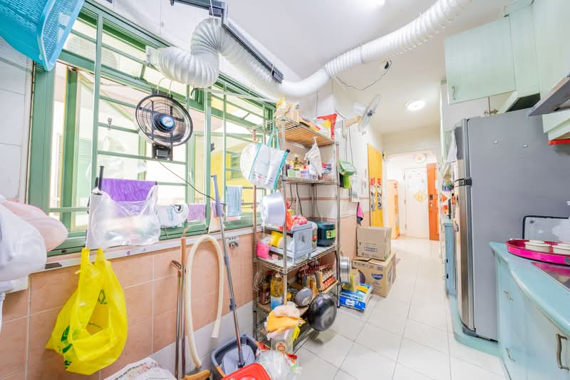 687B Woodlands Drive 75, 687B Woodlands Drive 75, 3 Bedrooms, 1,001 sqft, HDB Flat For Sale, by Kai Mun, 500132319 - Kitchen - PropertyGuru.com.sg