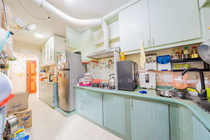 687B Woodlands Drive 75, 687B Woodlands Drive 75, 3 Bedrooms, 1,001 sqft, HDB Flat For Sale, by Kai Mun, 500132319 - Kitchen - PropertyGuru.com.sg