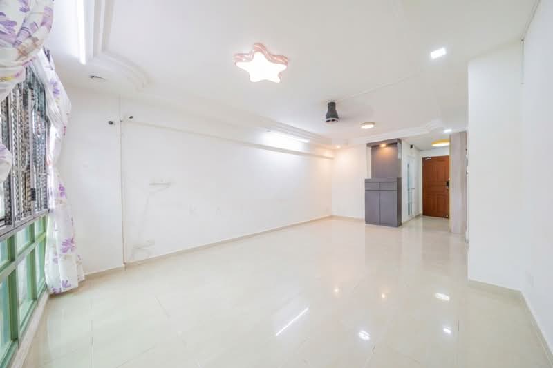 687B Woodlands Drive 75, 687B Woodlands Drive 75, Admiralty / Woodlands, 3 Bedrooms, 1,023 sqft, HDB Flat For Sale, by Kai Mun, 500132319 - Living Room - PropertyGuru.com.sg