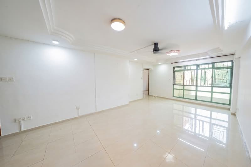 687B Woodlands Drive 75, 687B Woodlands Drive 75, Admiralty / Woodlands, 3 Bedrooms, 1,023 sqft, HDB Flat For Sale, by Kai Mun, 500132319 - Living Room - PropertyGuru.com.sg