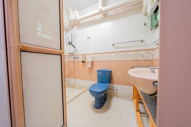 687B Woodlands Drive 75, 687B Woodlands Drive 75, Admiralty / Woodlands, 3 Bedrooms, 1,023 sqft, HDB Flat For Sale, by Kai Mun, 500132319 - Bathroom - PropertyGuru.com.sg