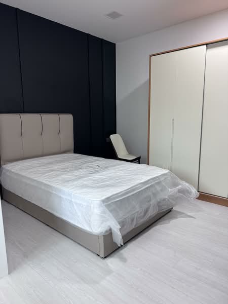 Westwood Park, Westwood Crescent, Room Rental, 300 sqft, Terraced House For Rent, by Karen Tan, 500132323 - Bedroom - PropertyGuru.com.sg