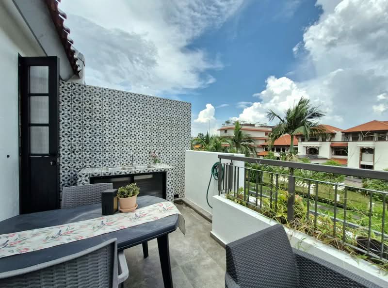 Springhill, 2 Sembawang Walk, 5 Bedrooms, 3,132 sqft, Cluster House For Sale, by James Tay, 500132328 - Balcony - PropertyGuru.com.sg