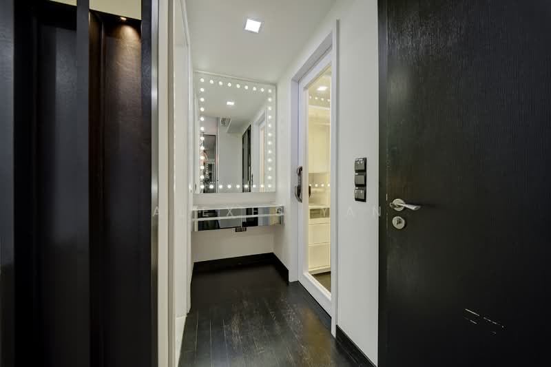 Renovated 4 Storey Cluster Semi-D!, , 6 Bedrooms, 3,961 sqft, Cluster House For Sale, by Alexes Yan, 500132336 - Interior - PropertyGuru.com.sg
