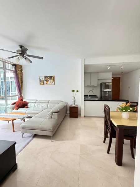 The Lakeshore, 29 Jurong West Street 41, 3 Bedrooms, 1,184 sqft, Condominium For Rent, by Benson Liu, 500132338 - Living Room - PropertyGuru.com.sg