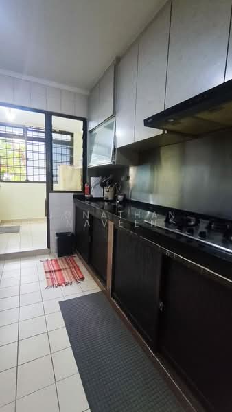 926 Hougang Street 91, 926 Hougang Street 91, 4 Bedrooms, 1,087 sqft, HDB Flat For Sale, by Jonathan Naveen, 500132340 - Kitchen - PropertyGuru.com.sg