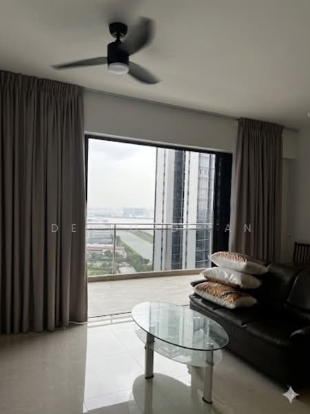 Parc Riviera, 103 West Coast Vale, 4 Bedrooms, 1,184 sqft, Condominium For Sale, by Desmond Tan, 500132344 - Living Room - PropertyGuru.com.sg