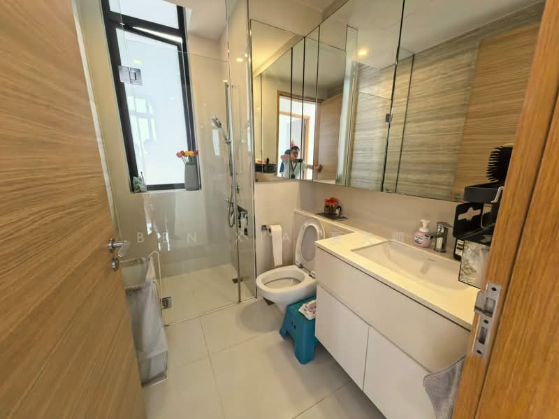 d'Leedon (Former Farrer Court), 9 Leedon Heights, 3 Bedrooms, 1,507 sqft, Condominium For Rent, by Ben XIA 夏天鹏, 500132349 - Bathroom - PropertyGuru.com.sg