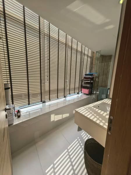 d'Leedon (Former Farrer Court), 9 Leedon Heights, 3 Bedrooms, 1,507 sqft, Condominium For Rent, by Ben XIA 夏天鹏, 500132349 - Bathroom - PropertyGuru.com.sg