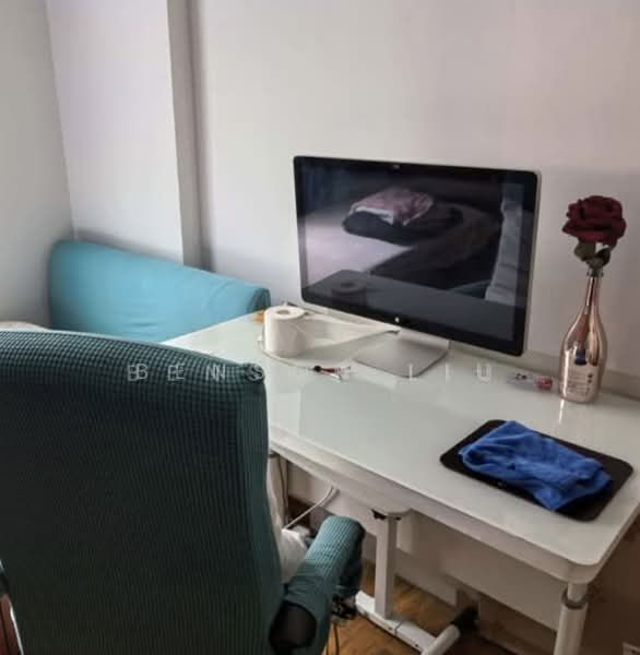 The Lakeshore, 31 Jurong West Street 41, Room Rental, 160 sqft, Condominium For Rent, by Benson Liu, 500132355 - Study - PropertyGuru.com.sg