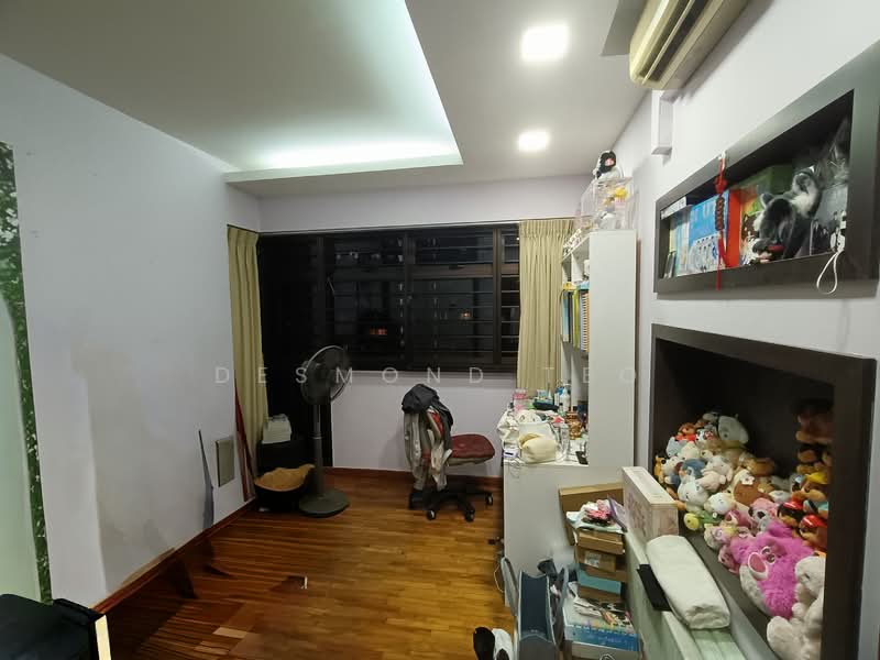 147 Lorong 2 Toa Payoh, 147 Lorong 2 Toa Payoh, 3 Bedrooms, 980 sqft, HDB Flat For Sale, by DESMOND TEO, 500132360 - Commom bedroom  - PropertyGuru.com.sg