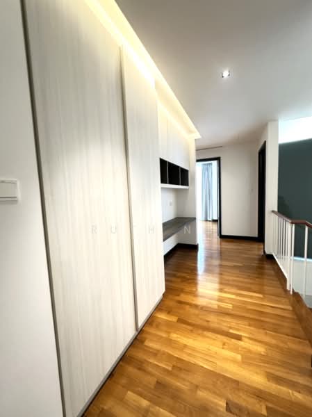 Orchard Scotts, 11 Anthony Road, 4 Bedrooms, 2,228 sqft, Condominium For Rent, by Ruth Ng, 500132366 - Corridor - PropertyGuru.com.sg