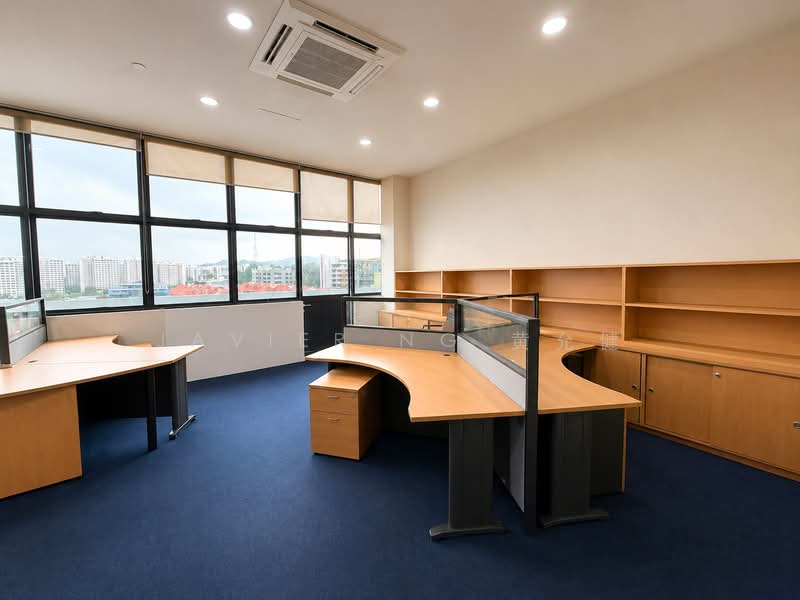 Toh Guan Centre, 21 Toh Guan Road East, 240 sqft, Factory / Workshop (B2) For Rent, by Javier Ng 黄允健, 500132375 - Interior - CommercialGuru.com.sg