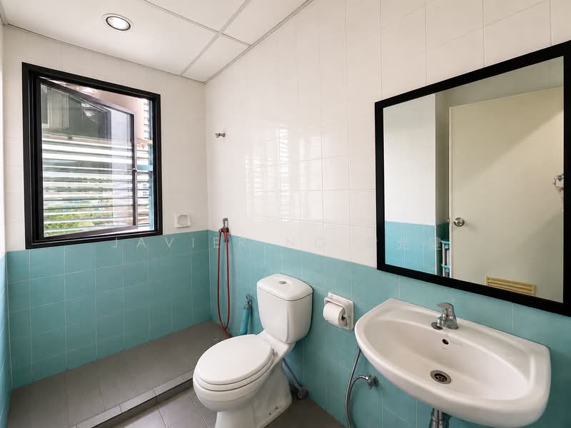 Toh Guan Centre, 21 Toh Guan Road East, 240 sqft, Factory / Workshop (B2) For Rent, by Javier Ng 黄允健, 500132375 - Bathroom - CommercialGuru.com.sg
