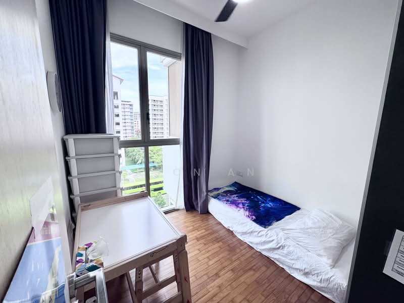 Sea Horizon, 5 Pasir Ris Rise, 3 Bedrooms, 1,109 sqft, Executive Condominium For Rent, by Jason Ang, 500132378 - Common bedroom - PropertyGuru.com.sg