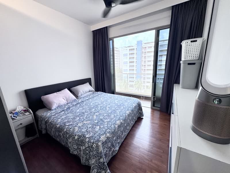 Sea Horizon, 5 Pasir Ris Rise, 3 Bedrooms, 1,109 sqft, Executive Condominium For Rent, by Jason Ang, 500132378 - Master bedroom - PropertyGuru.com.sg