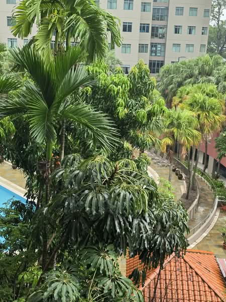 Summerdale, 2 Boon Lay Drive, 3 Bedrooms, 1,269 sqft, Condominium For Sale, by Puran Kaur, 500132381 - Exterior - PropertyGuru.com.sg
